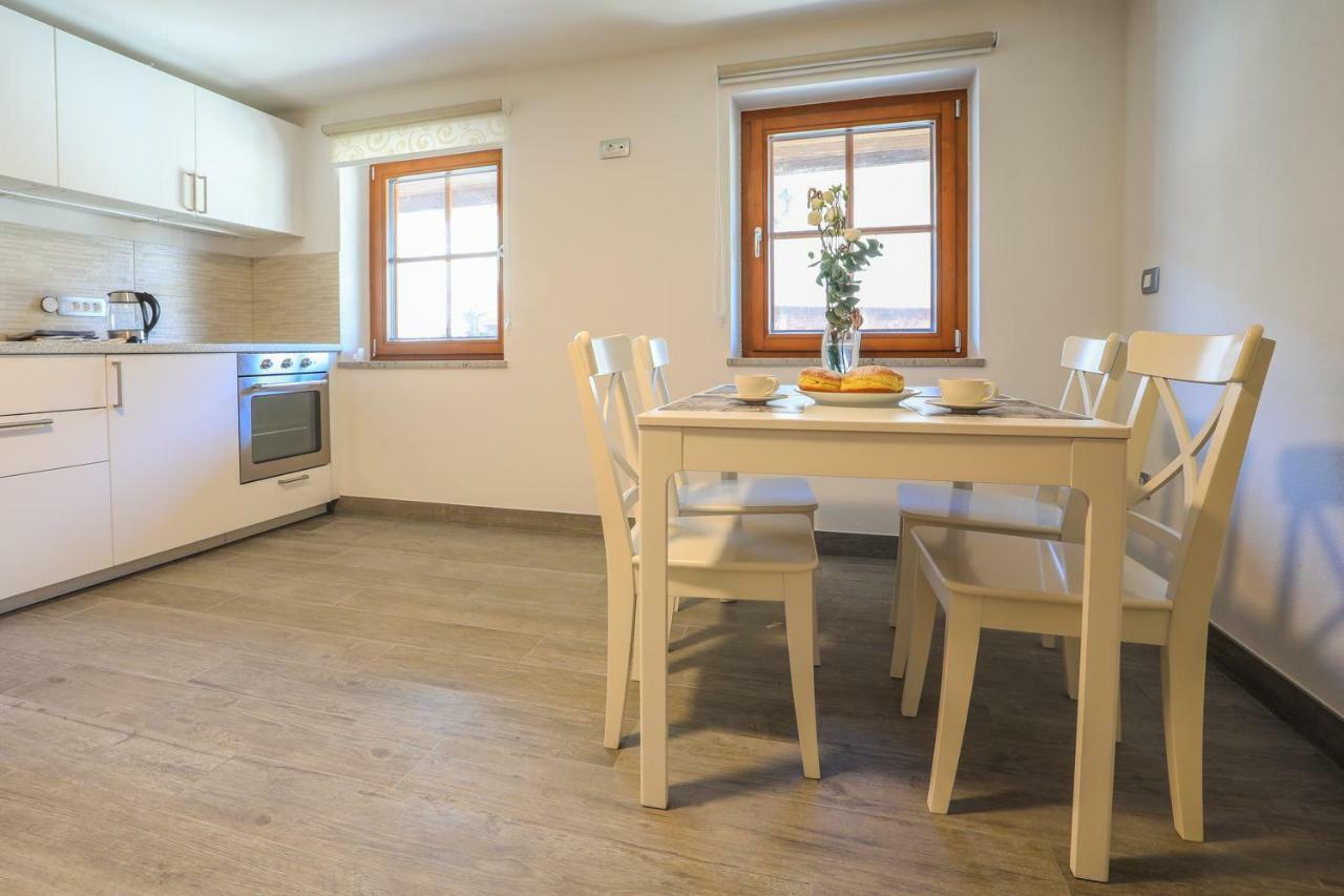 Apartmaji Tina Zgornje Gorje Ngoại thất bức ảnh